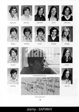 Das Jahrbuch „Mustang“ 1973 der Breck High School dokumentiert die Aktivitäten, Schüler, Lehrer, Leichtathletik und Großveranstaltungen des Schuljahres 1972-1973. Stockfoto