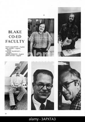 Diese Ausgabe des Northrop Collegiate Tatler Jahrbuchs von 1974 erfasst die akademischen, sportlichen und außerschulischen Ereignisse des Schuljahres 1973-1974 und beleuchtet die afroamerikanische Geschichte. Stockfoto