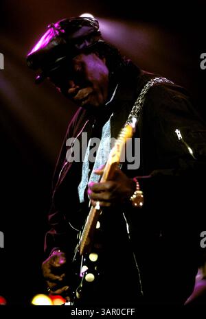 JANUAR 2011 - K10077JKEL.KONZERT ZUM THEMA MUDDY WATERS IM KENNEDY CENTER.10.11.1997. JAMES M KELLY / 1997..BUDDY GUY (Foto: © Globe Photos/ZUMAPRESS.com) Stockfoto