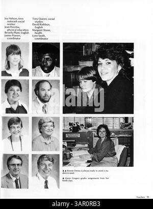 Die Ausgabe 1987 von Visions, The Patrick Henry High Yearbook, fasst die Höhepunkte des Schuljahres 1986-1987 zusammen, darunter Schüler, Dozenten, Vereine, Leichtathletik, und wichtige Ereignisse. Stockfoto