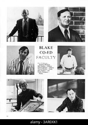 Das Northrop Collegiate Yearbook 1974, Tatler, hält die Ereignisse, Vereine, Leichtathletik, Schüler und Lehrkörper des Schuljahres 1973-1974 mit Schwerpunkt afroamerikanische Geschichte. Stockfoto