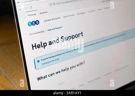 TSB-Hilfe- und Support-Seite auf der Website. Konzept: Support-Mitarbeiter, Konto gehackt, wie können wir helfen, Kundenservice, Beschwerden, Beschwerde Stockfoto