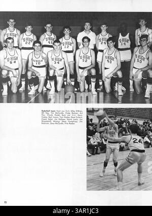 Das High Yearbook der Universität 1968, „Bisbila“, spiegelt das akademische Jahr 1967-1968 wider und dokumentiert Studenten, Lehrer, Leichtathletik, Vereine, und Ereignisse mit Schwerpunkt auf afroamerikanischer Geschichte. Stockfoto