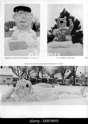 Das Roosevelt Yearbook 1966, Sagamore '66, dokumentiert das Leben von Schülern an der Roosevelt High School während des Schuljahres 1965-1966 mit sportlichen Veranstaltungen, Schulclubs und afroamerikanischen Geschichtsbeiträgen. Stockfoto
