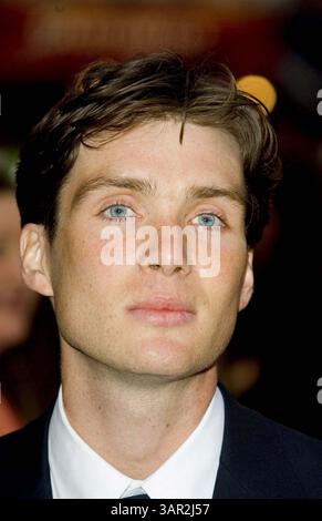Juni 2005 - London, Vereinigtes Königreich - 001389.CILLIAN MURPHY. "BATMAN BEGINNS" - EUROPÄISCHE PREMIERE - ODEON LEICESTER SQUARE, LONDON. UK..6-12-2005. GARY BARNET- LINKUK- 2005.K43665(Bild: © Globe Photos/ZUMAPRESS.com) Stockfoto