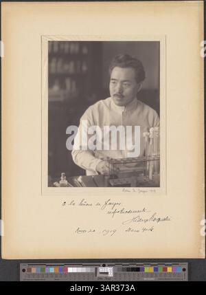 Dieses Foto aus der Doris Ulmann-Sammlung zeigt Hideyo Noguchi, den berühmten japanischen Bakteriologen, der für seine Arbeit in der Medizin bekannt ist. Stockfoto