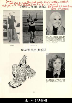 Das Mustang Jahrbuch der Breck School 1973 erinnert an die Sportveranstaltungen des Jahres, die Beteiligung der Schüler in Vereinen, die Beiträge der Fakultät und die bemerkenswerten akademischen Leistungen. Stockfoto