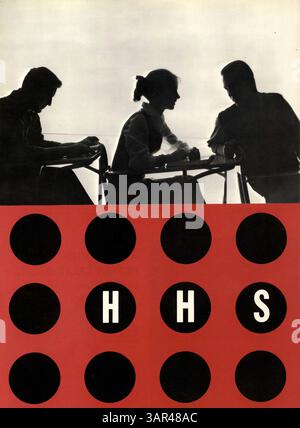 Das Jahrbuch „Warrior“ 1960 der Hopkins High School spiegelt die akademischen und außerschulischen Höhepunkte der Schule wider, darunter Leichtathletik, Clubs und Lehrkräfte während des Schuljahres 1959-1960. Stockfoto