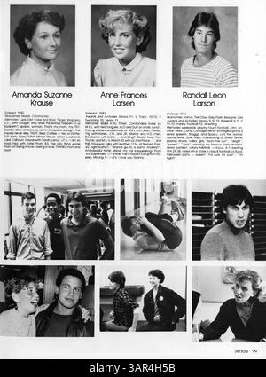 Das Breck Yearbook 1983-1984, Breck Mustang, enthält Fotos und Aufzeichnungen von Schülern, Lehrern, Vereinen, Sportmannschaften und großen Schulveranstaltungen aus dem Schuljahr 1983-1984 an der Breck School. Stockfoto