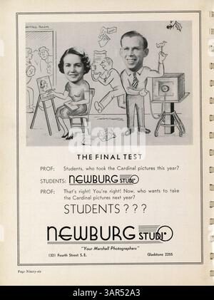 Diese Ausgabe 1940 des Marshall High School Cardinal Yearbook erfasst die Studenten, Dozenten, Vereine, Leichtathletik und andere wichtige Ereignisse aus dem akademischen Jahr 1939-1940. Stockfoto