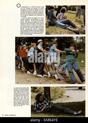 Das Breck Yearbook 1983–1984, Breck Mustang, spiegelt die Erfahrungen von Schülern, Lehrern, Sportmannschaften und Schulvereinen während des Schuljahres 1983-1984 an der Breck School wider. Stockfoto