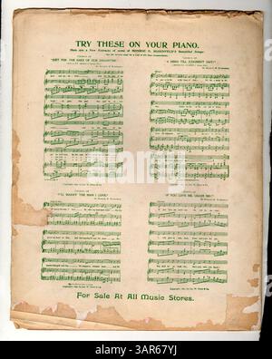 Dieses Lied, das als „Latest by the Girl Who Writte Sweet Rosie O’Grady“ gelistet ist, enthält eine Werbung auf der Innenseite des Covers mit musikalischen Ausschnitten aus verschiedenen Liedern, die von Jos veröffentlicht wurden. W. Stern. Der Song ist Miss Lottie Gilson gewidmet und enthält Werbung für andere Songs wie Wish Daddy Good-Luck Today und Take Back Your Gold. Auf der Rückseite sind Musikausschnitte von Monroe H. Rosenfeld zu sehen. Stockfoto