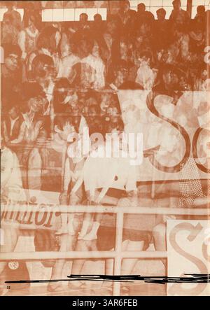 Das Minnehaha Academy Antler Jahrbuch 1966 zeigt die wichtigsten Ereignisse, Vereine und sportlichen Errungenschaften des Schuljahres 1965-1966 und bietet einen Überblick über das Leben der Schüler, die Leichtathletik und den Stolz der Schule. Stockfoto