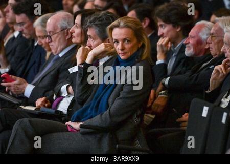 Paris, Frankreich. April 2025. Delphine Arnault blickt auf die Jahreshauptversammlung des LVMH am 17. April 2025 in Paris. Foto: Firas Abdullah/ABACAPRESS. COM Credit: Abaca Press/Alamy Live News Stockfoto