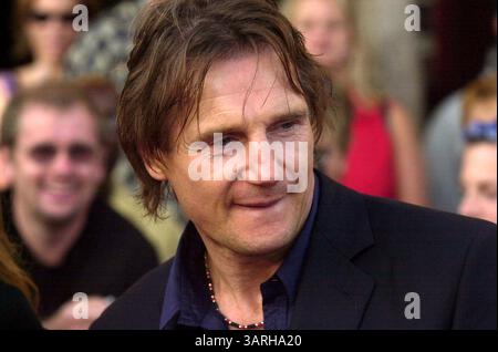 Juli 2002; Los Angeles, CA, USA; Schauspieler LIAM NEESON kommt bei der Premiere von K-19: the Widowmaker im Village und Bruin Theater. Stockfoto