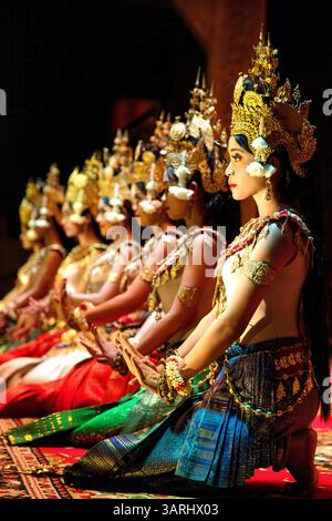 Traditionelle Apsara-Tänzer in Siem Reap, Kambodscha Stockfoto