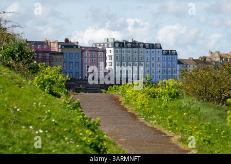 Tenby (Walisisch: Dinbych-y-pysgod, lit. Fortlet of the Fish ist eine Küstenstadt im County Pembrokeshire, Wales. Stockfoto