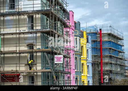 Tenby (Walisisch: Dinbych-y-pysgod, lit. Fortlet of the Fish ist eine Küstenstadt im County Pembrokeshire, Wales. Stockfoto