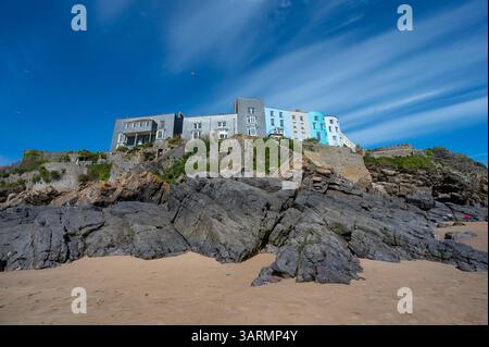Tenby (Walisisch: Dinbych-y-pysgod, lit. Fortlet of the Fish ist eine Küstenstadt im County Pembrokeshire, Wales. Stockfoto