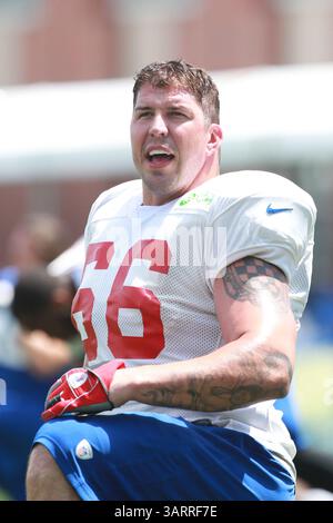30. Juli 2013: East Rutherford, New Jersey, USA S - New York Giants Tackle DAVID DIEHL (66) während des Giants Trainingslagers im Quest Diagnostics Training Center in East Rutherford, NJ (Bild: © Vinny Carchietta/ZUMAPRESS.com) Stockfoto