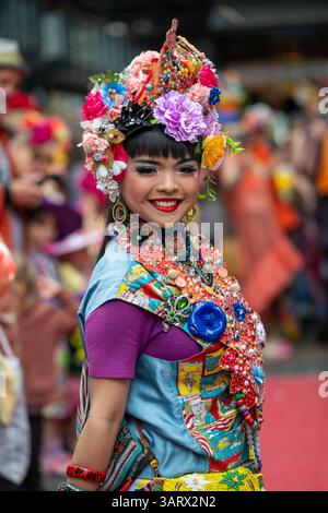London, UK, 17th April 2025, The monthly colour walk took place this Thursday, people dressed up in colourful clothes to brighten up the day. Held at Spitalfields Market in East London in the early afternoon each month. This month for the first time it was an Easter hat parade, photos of the various hats are here., Andrew Lalchan Photography/Alamy Live News Stockfoto