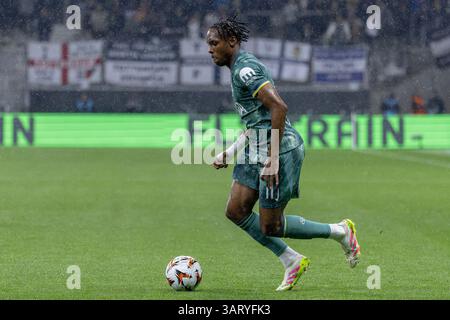 Frankfurt, Deutschland. April 2025. Frankfurt, 17. April 2025: Mathys Tel (11 Tottenham) während des Fußballspiels der UEFA Europa League zwischen Eintracht Frankfurt und Tottenham Hotspurs im Deutschen Bank Park in Frankfurt. Philipp Kresnik (Philipp Kresnik/SPP) Credit: SPP Sport Press Photo. /Alamy Live News Stockfoto