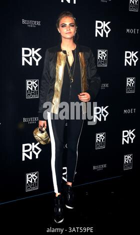 Juni 2013 - London, England - nur US Sales....12. Juni 2013, London....Cara Delevingne bei der DKNY Artworks-Markteinführung am 12. Juni 2013 in London (Credit Image: © Famous/Ace Pictures/ZUMAPRESS.com) Stockfoto