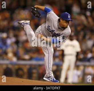 24. September 2013 – San Francisco, CA, USA – Los Angeles Dodgers Starting Pitcher Hyun-Jin Ryu (99) wirft am Dienstag, den 24. September 2013, im ersten Inning im AT&T Park in San Francisco gegen die San Francisco Giants. (Kreditbild: © Nhat V. Meyer/MCT/ZUMAPRESS.com) Stockfoto