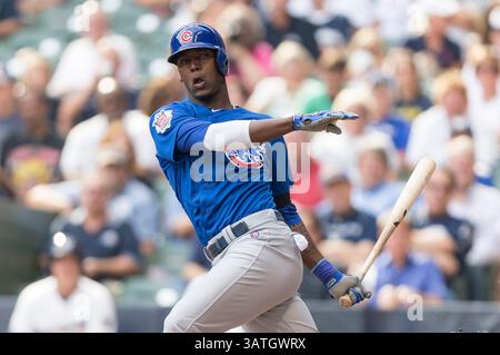 19. September 2013 – Milwaukee, Wisconsin, Vereinigte Staaten von Amerika – 19. September 2013: Chicago Cubs Center Fielder Junior Lake #21, der während des Major League Baseball-Spiels zwischen den Milwaukee Brewers und den Chicago Cubs im Miller Park in Milwaukee, WI, schlägt. Cubs gewann mit 5:1. John Fisher/CSM(Bild: © John Fisher/Cal Sport Media/ZUMAPRESS.com) Stockfoto