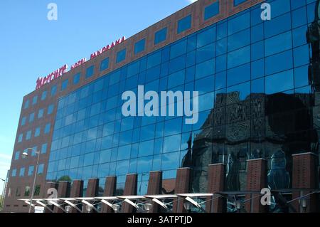 WROCLAW  POLEN Juni 24,2005 Mercure Hotel Bulding . (Foto: Francis Dean/Dean Pictures) Stockfoto