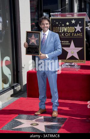 März 2016 - Hollywood, Kalifornien, USA Der Schauspieler Eugenio Derbez wird mit dem 2.576-Sterne-Stern auf dem Hollywood Walk of Fame am 7013 Hollywood Blvd geehrt. Am Donnerstag, 10. März 2016 in Hollywood, Kalifornien (Kreditbild: © Prensa Internacional Via ZUMA Wire) Stockfoto