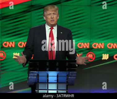 10. März 2016: Miami, FL, USA – der republikanische Präsidentschaftskandidat Donald Trump spricht am Donnerstag, den 10. März 2016, im Bank United Center der University of Miami in Coral Gables, Florida. (Kreditbild: © Pedro Portal/TNS via ZUMA Wire) Stockfoto