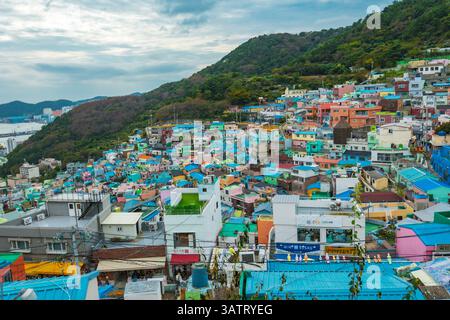 Aus der Vogelperspektive Gamcheon Culture Village in Busan, Südkorea Stockfoto
