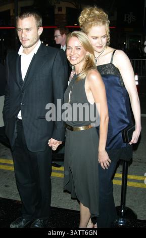 1. Januar 1980 - Kalifornien, USA - HEATH LEDGER und NAOMI WATTS NICOLE KIDMAN... K26614MR '' RING'' SPECIAL SCREENING. MANN BRUIN THEATER, WESTWOOD, CA.OCT. 09 2002. MILAN RYBA / 2002. (Kredit-Bild: © Globe Photos/ZUMAPRESS.com) Stockfoto