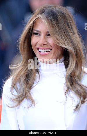21. April 2016 – New York, NY, USA – 21. April 2016 New York City. Melania Trump nimmt am 21. April 2016 in New York City an einem Rathaus auf der NBC TODAY am Rockefeller Plaza Teil. (Foto: © Kristin Callahan/Ace Pictures via ZUMA Press) Stockfoto