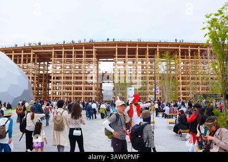 Der Grand Ring auf der Osaka Expo im April 2025. Stockfoto