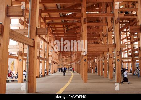 Der Grand Ring auf der Osaka Expo im April 2025. Stockfoto
