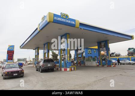 30. Januar 2016 - Sulaymaniyah, Irak - Tankstelle für kurdisches Öl im Nordirak (Foto: © Ton Koene via ZUMA Wire) Stockfoto
