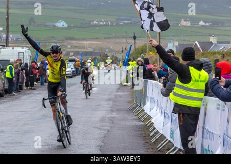 Dornan Rás Mumhan (Munster-Rennen) Radrennen im Portmagee County Kerry, Irland. Ostern 2025. Stockfoto