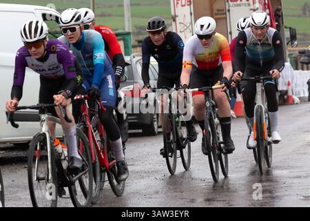 Dornan Rás Mumhan (Munster-Rennen) Radrennen im Portmagee County Kerry, Irland. Ostern 2025. Stockfoto