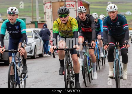 Dornan Rás Mumhan (Munster-Rennen) Radrennen im Portmagee County Kerry, Irland. Ostern 2025. Stockfoto