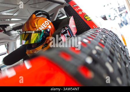 26. Mai 2016 – Concord, NC, USA – Concord, NC – 26. Mai 2016: Kyle Larson (42) trainiert 300 auf dem Charlotte Motor Speedway in Concord, NC. (Kreditbild: © ASP/CSM via ZUMA Wire) Stockfoto