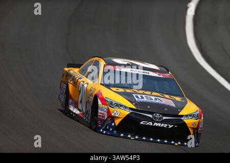 26. Mai 2016 – Concord, NC, USA – Concord, NC – 26. Mai 2016: Matt Kenseth (20) trainiert auf dem Charlotte Motor Speedway in Concord, NC für die Coca-Cola 600. (Kreditbild: © ASP/CSM via ZUMA Wire) Stockfoto