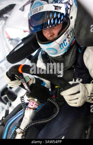 26. Mai 2016 – Concord, NC, USA – Concord, NC – 26. Mai 2016: Brennan Poole (48) trainiert auf 300 dem Charlotte Motor Speedway in Concord, NC. (Kreditbild: © ASP/CSM via ZUMA Wire) Stockfoto