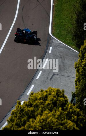 Obligatorische Gutschrift: Foto von Javier Jimenez/DPPI/Shutterstock (15260560eg)07 CONWAY Mike (gbr), KOBAYASHI Kamui (jpn), DE VRIES Nyck (nld), Toyota Gazoo Racing, Toyota GR010 Hybrid #07 2025, Hypercar, Action während der 6 Stunden 2025 VON Imola 2025 2025, 2 2025 Stockfoto
