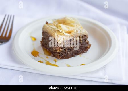 Ein Blick auf eine Platte Baklava. Stockfoto