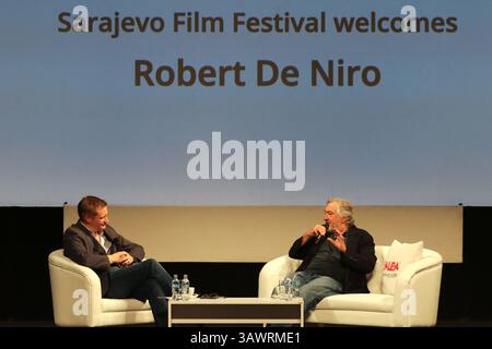 13. August 2016: Sarajevo, Bosna i HercegHerzegovina: ROBERT DE NIRO, US-amerikanischer Schauspieler, Regisseur, Produzent und zweifacher Oscar-Gewinner, spricht auf einem Sarajevo Film Festival-Event namens „Coffee with“. Sarajevos Filmfestival ist das größte in Südosteuropa und wurde 1995 während der Belagerung von Sarajevo gegründet. (Bild: © Armin Durgut via ZUMA Wire) Stockfoto