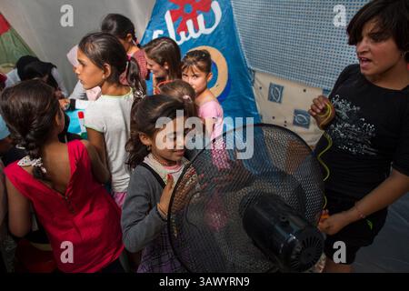 6. Juli 2016 - Moria, Lesbos, Griechenland - Kinderaktivitäten im Flüchtlingslager Kara Tebe, wo 1000 syrische Flüchtlinge untergebracht sind. (Bild: © Ton Koene via ZUMA Wire) Stockfoto