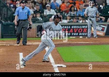 3. Juli 2016: Chicago White Sox Shortstop Tim Anderson (12) spielt im Minute Maid Park in Houston, Texas, zuerst eine Doppelrunde während des Major League Baseballspiels zwischen den Chicago White Sox und den Houston Astros. Die White Sox besiegten die Astros 4-1 Tim Warner/CSM. (Kreditbild: © Tim Warner/CSM via ZUMA Wire) Stockfoto
