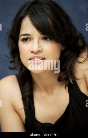 August 2010 – Hollywood, Kalifornien, USA – Michelle Rodriguez des Films „Machete“ in Los Angeles, KALIFORNIEN am 27. August 2010 (Foto: © Armando Gallo/ZUMA Studio) Stockfoto